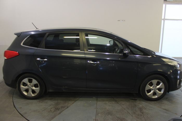 Kia Carens 2015