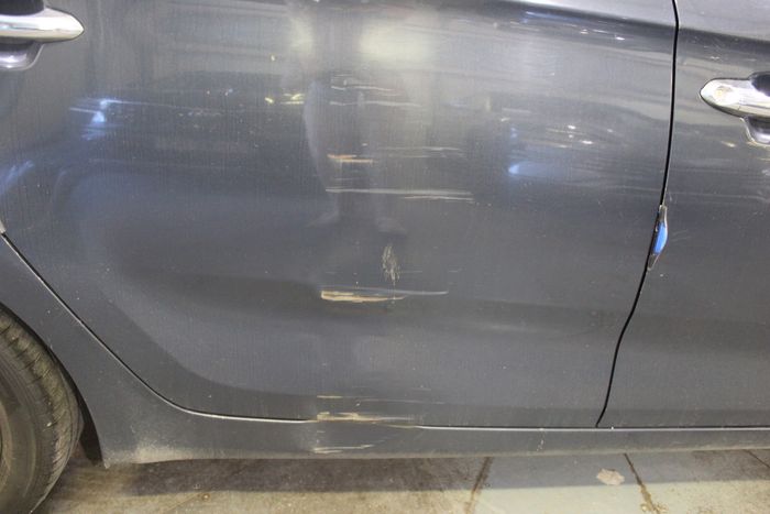 Kia Carens 2015