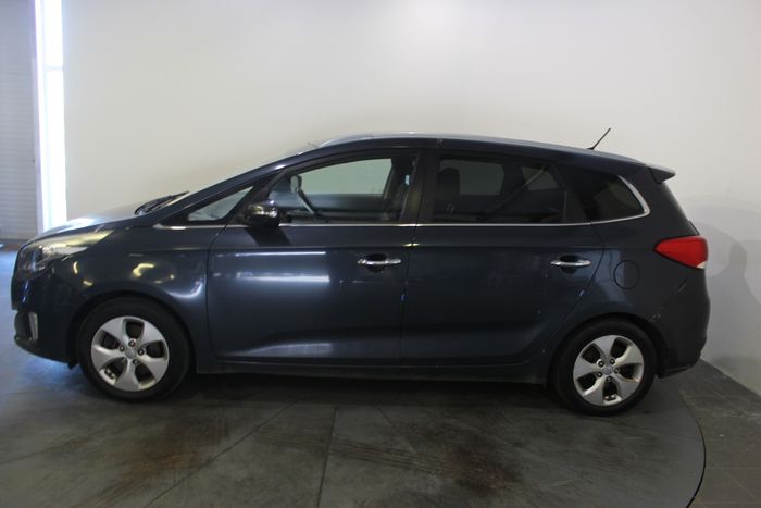 Kia Carens 2015