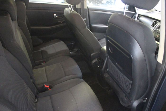 Kia Carens 2015