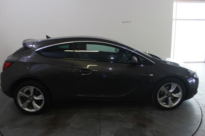Opel Astra 2015
