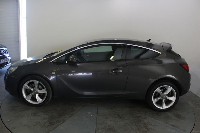 Opel Astra 2015