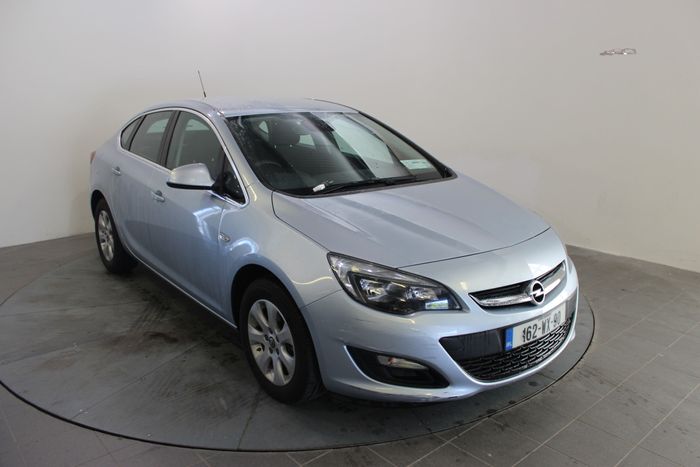 Opel Astra 2016