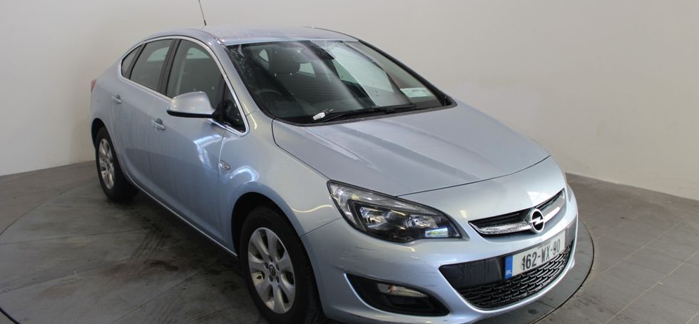Opel Astra 2016