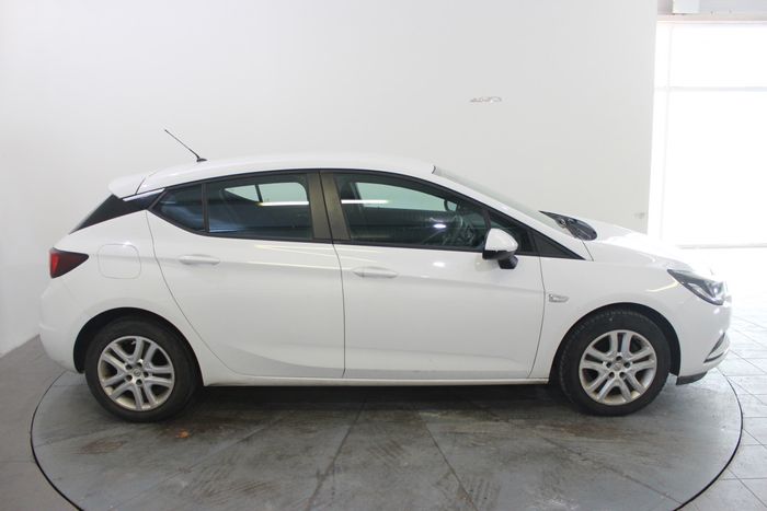 Opel Astra 2016