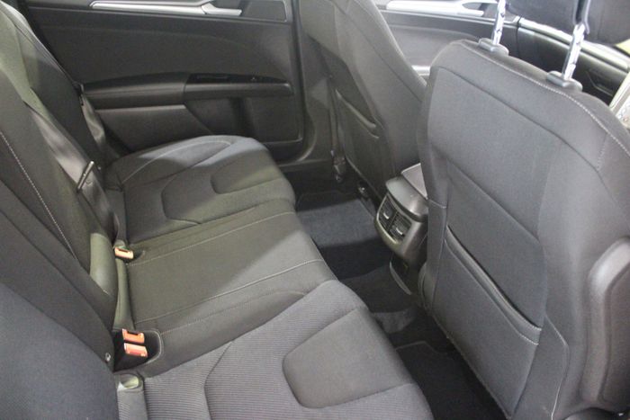 Ford Mondeo 2015