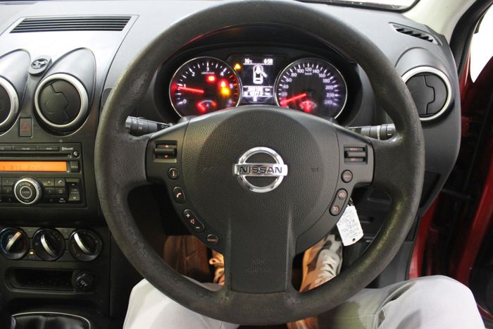 Nissan QASHQAI 2011