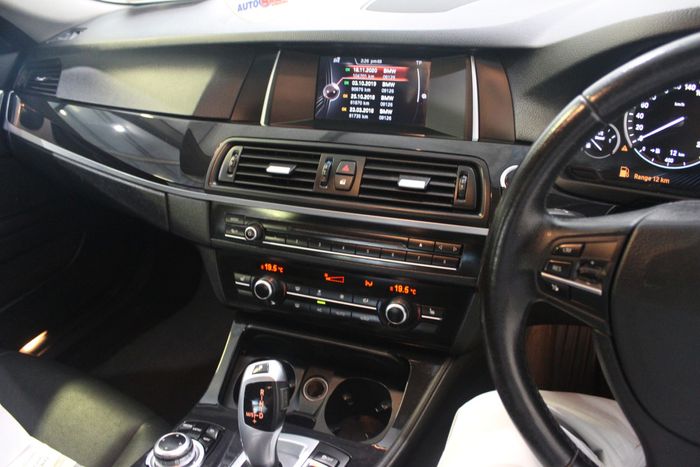 BMW 5 Series 2016