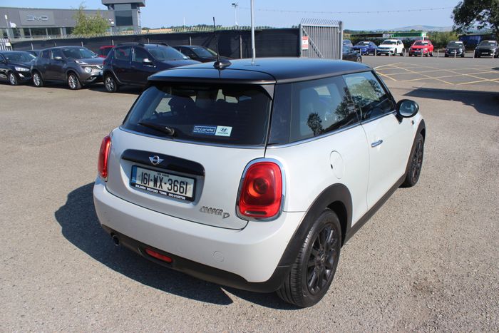 MINI Cooper 2016