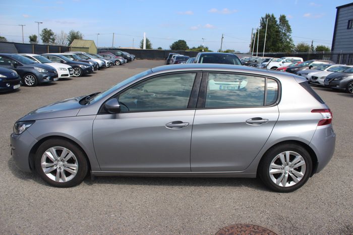Peugeot 308 2015