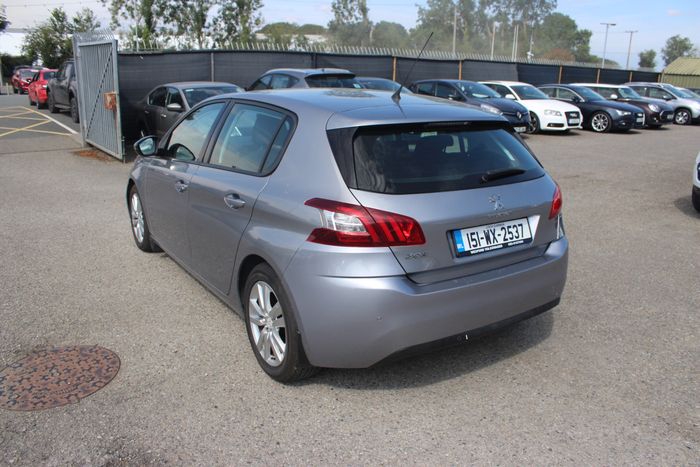 Peugeot 308 2015