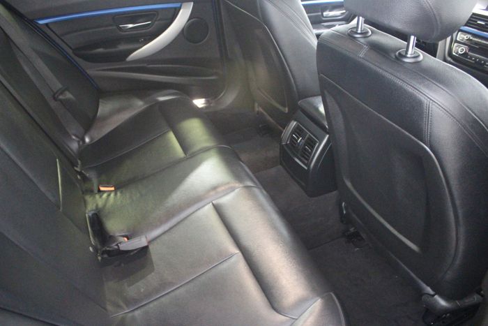 BMW 3 Series 2016