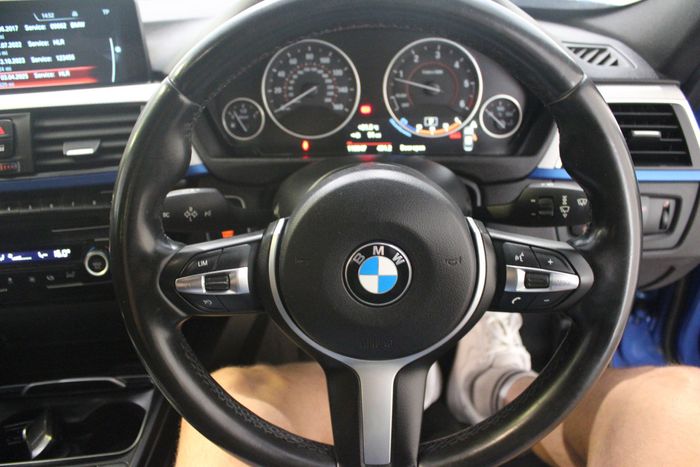 BMW 3 Series 2016