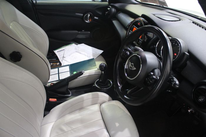 MINI Cooper 2017