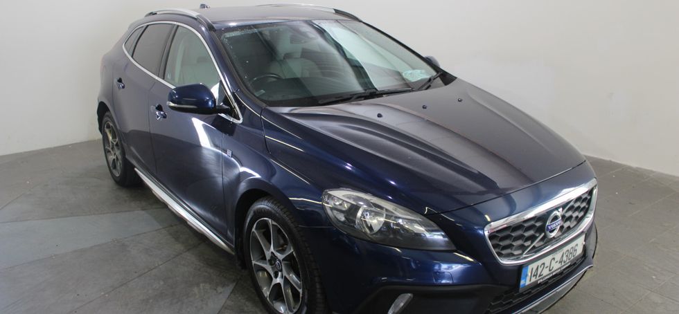 Volvo V40 2014