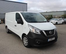 Nissan NV300 2021