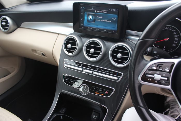 Mercedes-Benz C-Class 2019