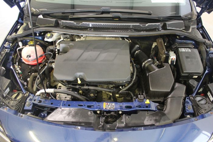 Opel Astra 2021