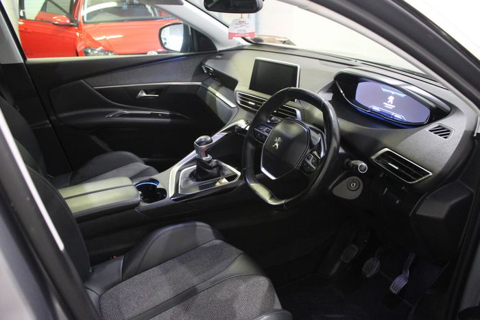 Peugeot 3008 2020