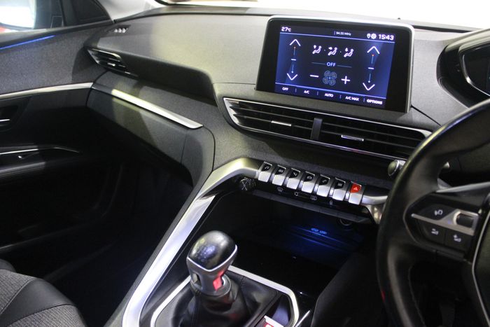 Peugeot 3008 2020