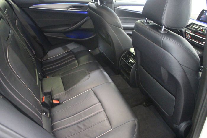 BMW 5 Series 2019