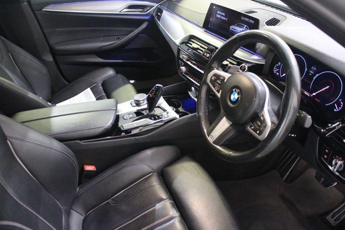 BMW 5 Series 2019