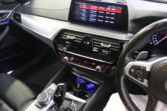 BMW 5 Series 2019