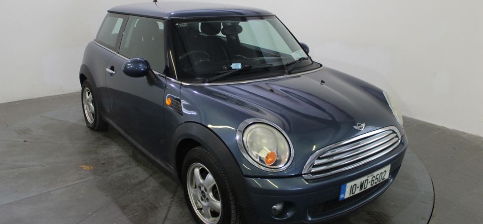 MINI Cooper 2010