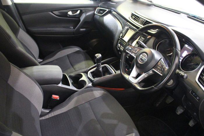 Nissan QASHQAI 2018