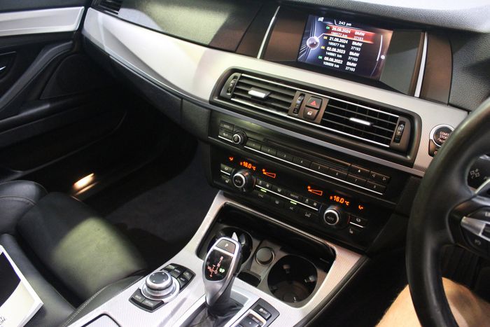 BMW 5 Series 2016