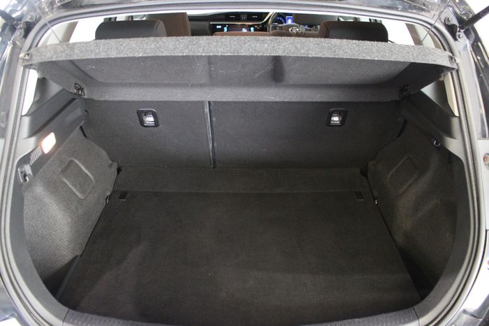 Toyota Auris 2016