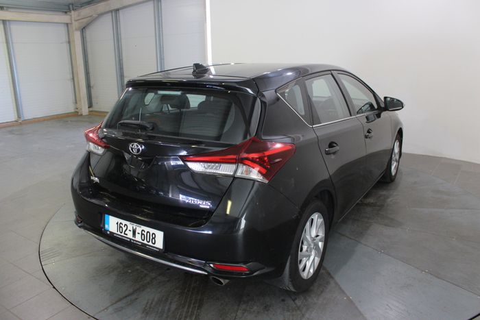 Toyota Auris 2016