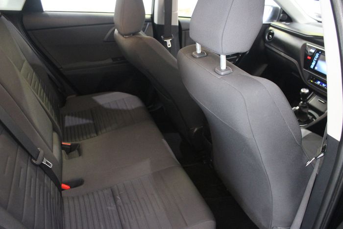 Toyota Auris 2016