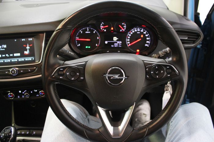 Opel Crossland X 2018