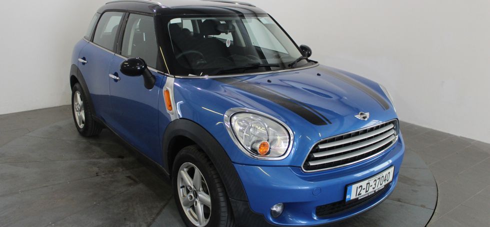 MINI Cooper 2012