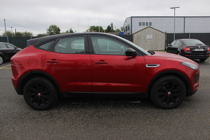 Jaguar E- PACE 2020