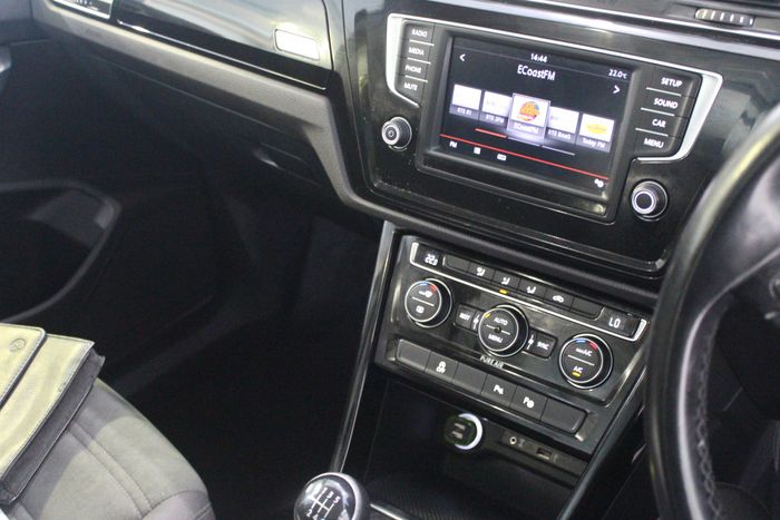 Volkswagen Touran 2016