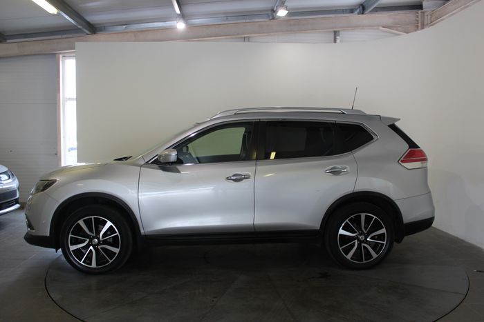 Nissan X-Trail 2016