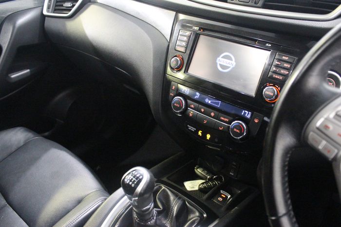 Nissan X-Trail 2016
