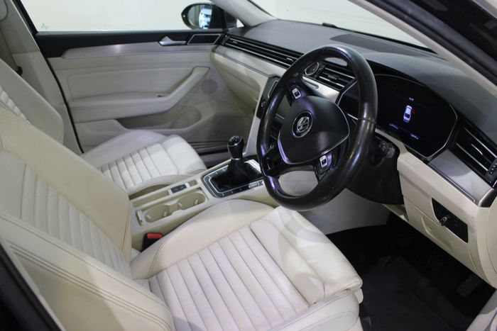 Volkswagen Passat 2016