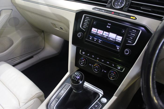 Volkswagen Passat 2016