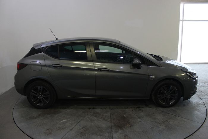 Opel Astra 2019