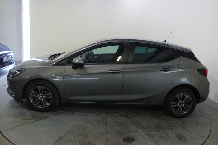 Opel Astra 2019