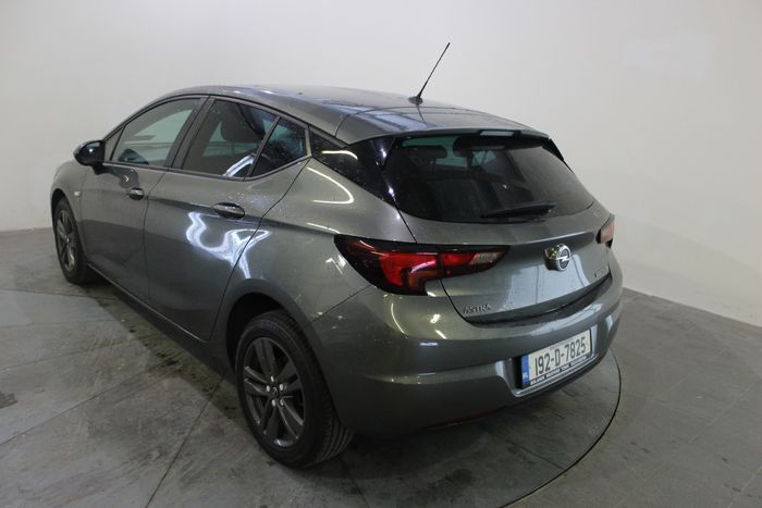 Opel Astra 2019