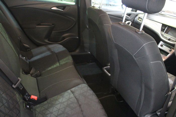 Opel Astra 2019