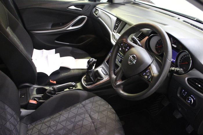 Opel Astra 2019