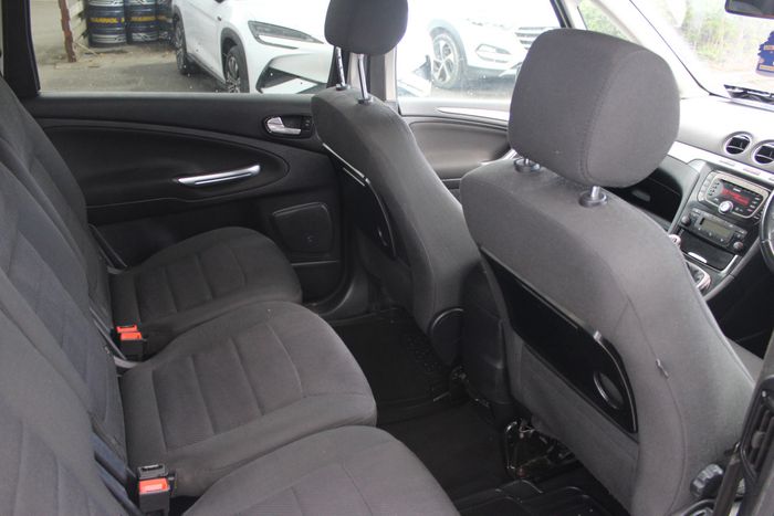 Ford Galaxy 2012