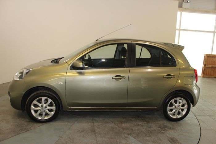 Nissan Micra 2015