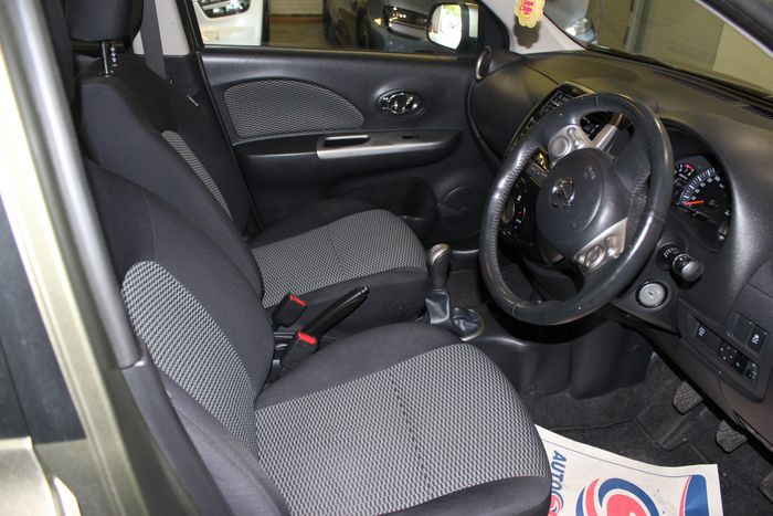 Nissan Micra 2015