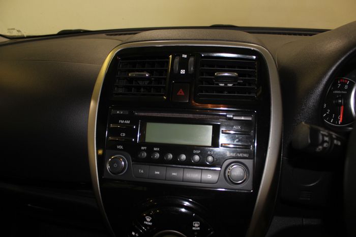 Nissan Micra 2015